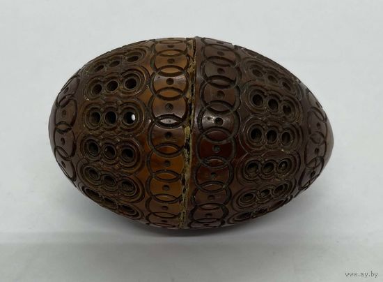 Старинная блохоловка. Деревянное резное яйцо 19 века. Иерусалим ?