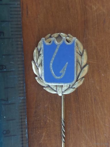 Рыболовный значок