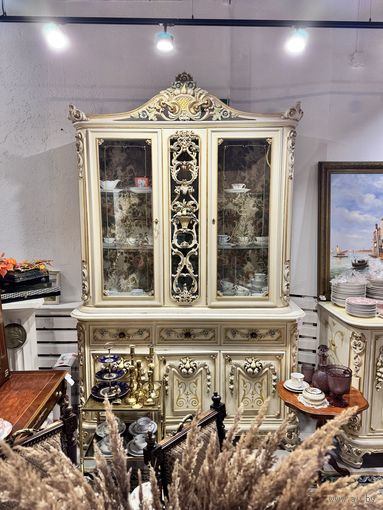 Буфет элитного Итальянского бренда Silik