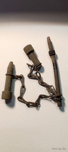 Военные вещи.