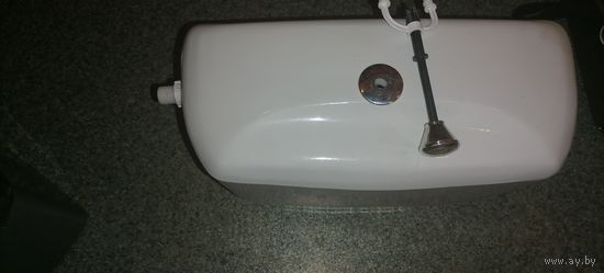 Бачок сливной