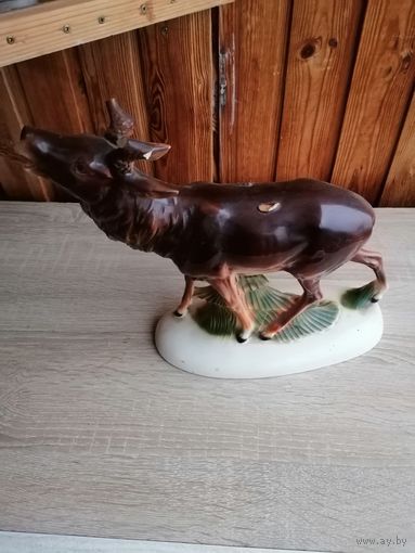 Огромный лось,под реставрацию с рубля