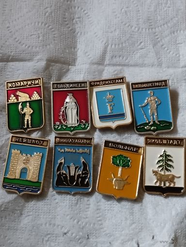 Гербы городов- Латвия,Финляндия,Россия.