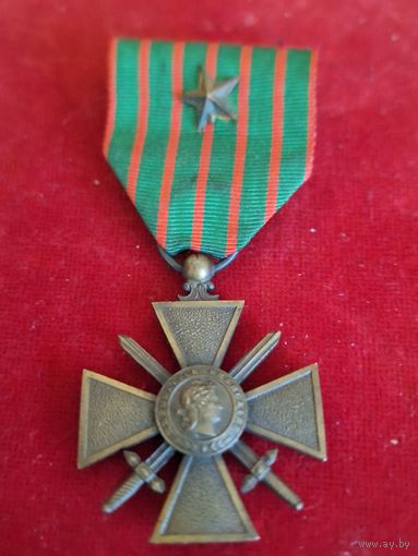Военный крест периода Первой мировой Франция С рубля