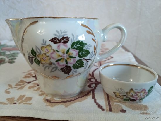 Сливочник и солонка фарфор с позолотой одним лотом