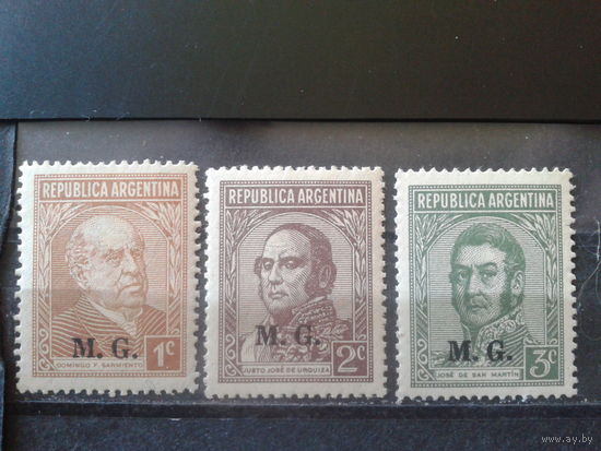 Аргентина 1935 Писатель и 2 генерала* Надпечатка M. G.
