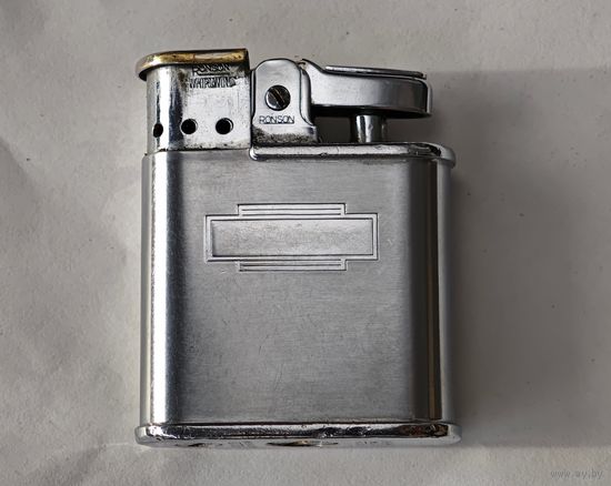 Ronson Англия   Бензиновая зажигалка рабочая