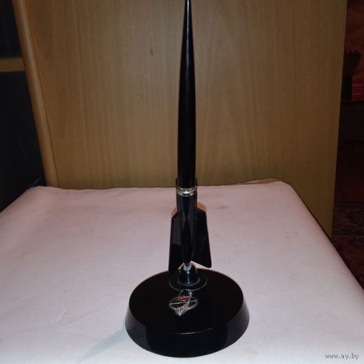 Сувенирная ручка перьевая Ракета советский винтаж