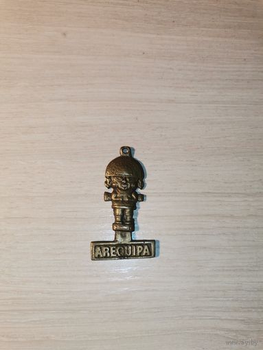 Латунная подвеска "Арекипа", город в Перу, размер 5*2.5 см.