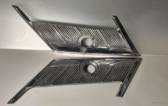 ГАЗ-24 Волга, хром.накладка. Жабры на стойки СССР.