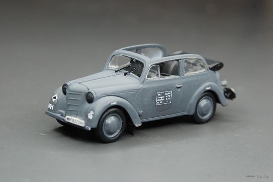 Модель автомобиля Opel-Kadett вермахт 1:43 (конверсия из "Автолегенд")