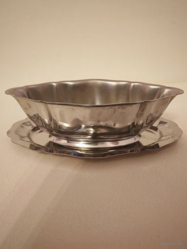 Винтажный соусник