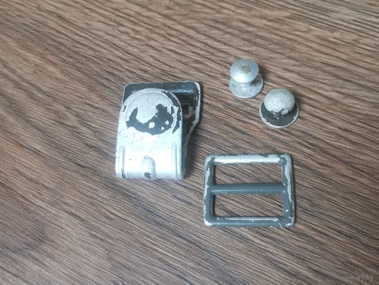 Комплект фурнитуры на газ бак (2). Германия WW2