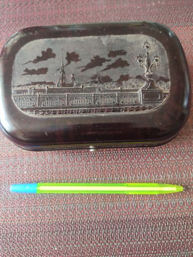 Бакелитовой футляр для бритвы от ЗиК