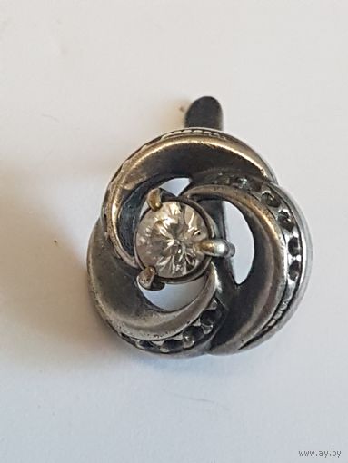 Серьги ретро, металл, диаметр 1,5 см. Одна штука