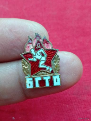 Знак БГТО,ранний, тяжёлый,заколка