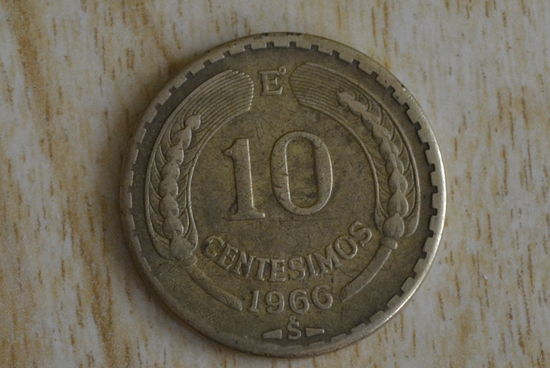 Чили 10 сентесимо 1966 с 1 руб