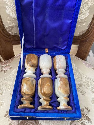 Стакан камень