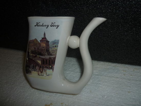Кружка-Поилка. Фарфор. Karlovy Vary. Чехословакия