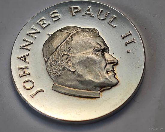 Папа Римский  999,9  серебро