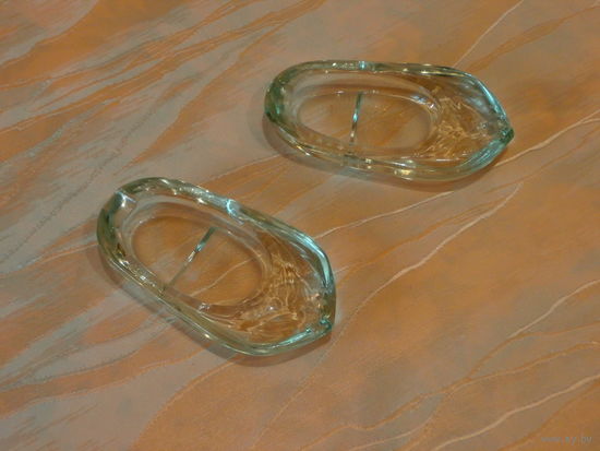 Пепельница 2 штуки стекло 10 х 5 см.