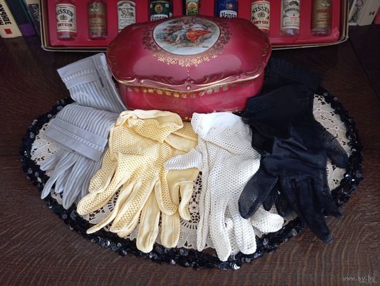 - ПЕРЧАТКИ-СЕТОЧКИ Театральные Германия 1950-ые