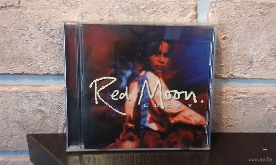 Red Moon - Lucky (UK)