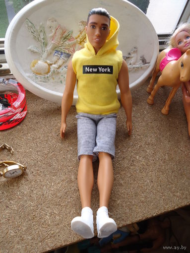 Кен Barbie Ken Fashionistas