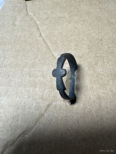 Кольцо старинное с крестом