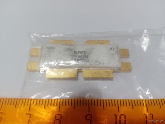 Транзистор высочастотный в золоте