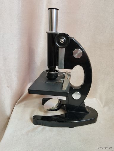 Микроскоп МИС-7 биологический в футляре, з-д Прогресс 1940 г