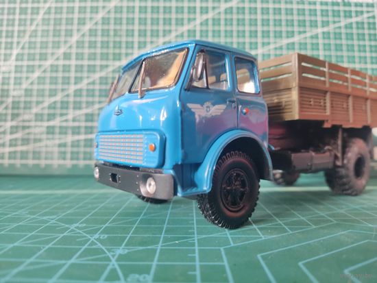 Масштабная модель МАЗ-5334 Масштаб 1/43 Наш Автопром Конверсия