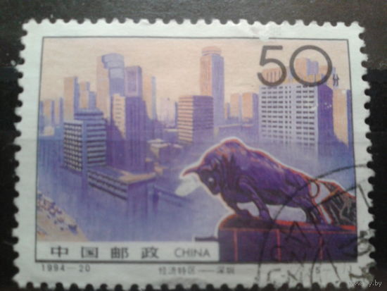 Китай 1994 совр. город, статуя быка