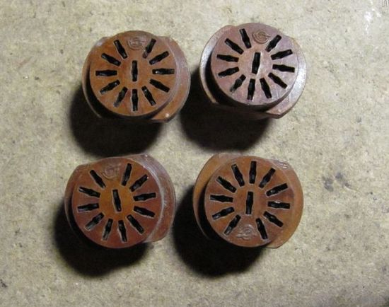 Куплю панельки к лампам ИН-8-2 ПЛ27-1ПД