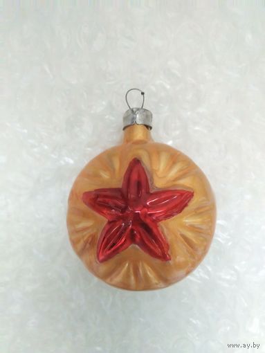 Медальон со звездой.Агитация.