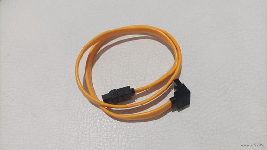 SATA-кабель
