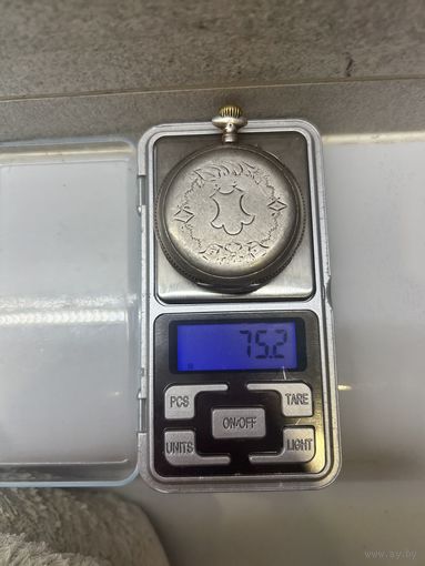 Серебрянные часы