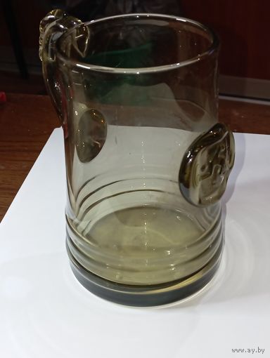 Пивная Кружка ( Бокал ) , зелёное стекло и печать из серии спорт ( Бег ) . Редкий .