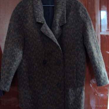 Полупальто женское размер 44 - 46
