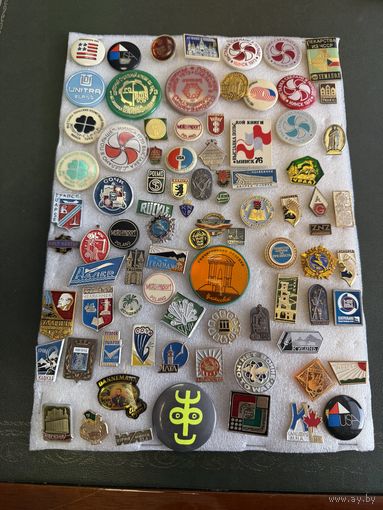 Значки с рубля смотрите все лоты