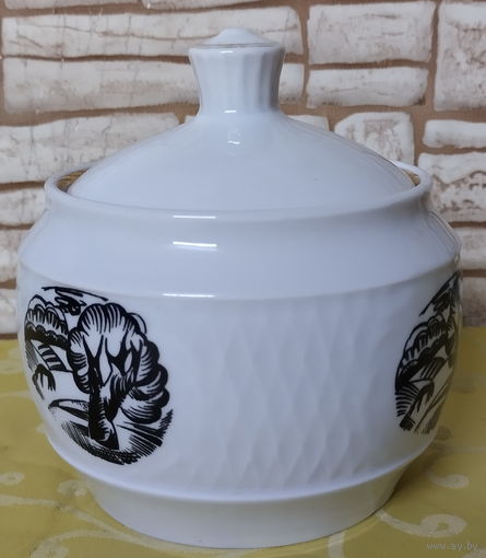 Сахарница эпохи СССР. Добрушский фарфоровый завод (Добруш), 1978-1991 гг