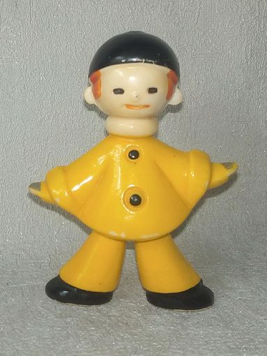 Пьеро из набора Буратино Золотой ключик колкий пластик винтаж СССР клоун