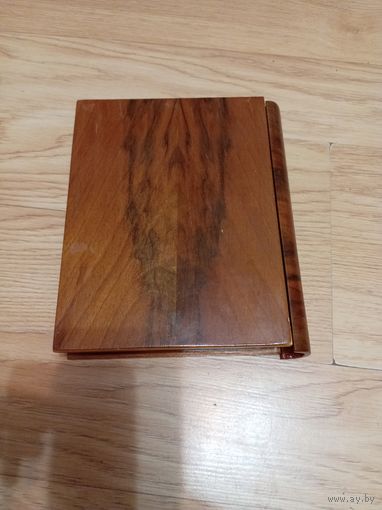 Шкатулка книга с секретом