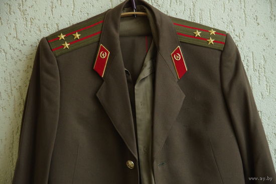 Китель + брюки + рубашка  ( р. 50 - 4 )