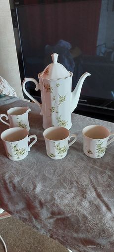 Кофейник с молочником и 3 чашками (ретро)