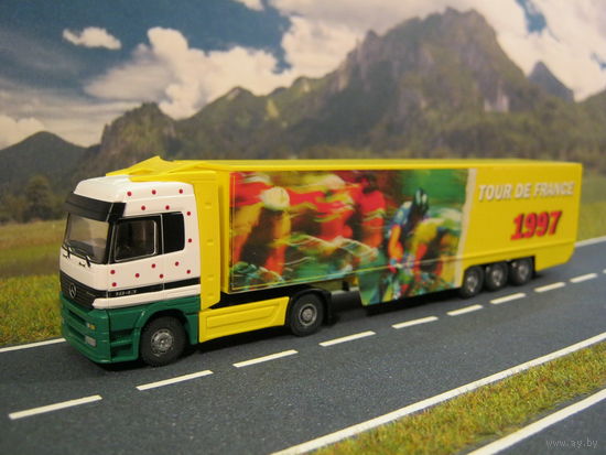 Модель грузового автомобиля Mercedes-Benz Actros (5). Масштаб HO-1:87.
