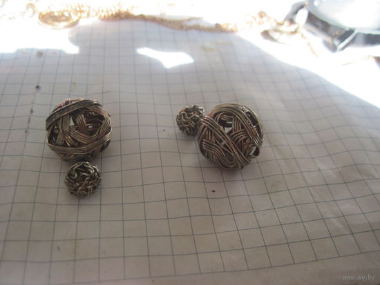 Серьги с рубля!