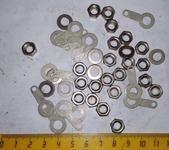 Крепеж для диодов, тиристоров и т.д. Все на фото.