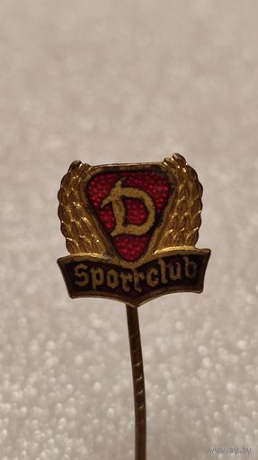Значек знак Динамо Дрезден Спортклуб тяжелый