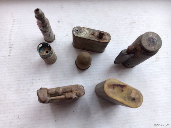 Старые зажигалки и их части. Для рестоврации.